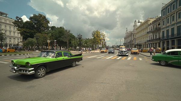 Esperando a los reyes de España en Cuba Esperando a los reyes de España en Cuba