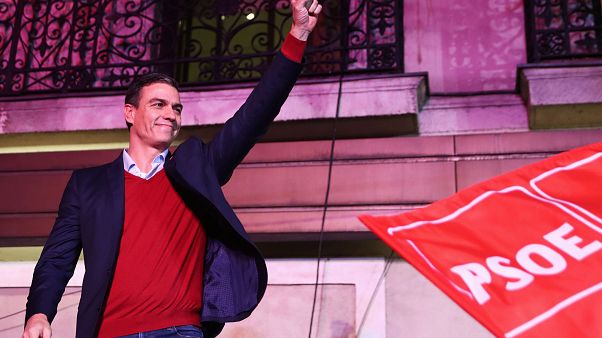 Elezioni spagnole, nuova incertezza: vincono ma calano i socialisti, Vox terzo partito Elezioni spagnole, nuova incertezza: vincono ma calano i socialisti, Vox terzo partito