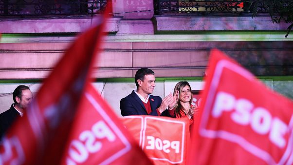 La repetición electoral reparte aún más la representación parlamentaria en España La repetición electoral reparte aún más la representación parlamentaria en España