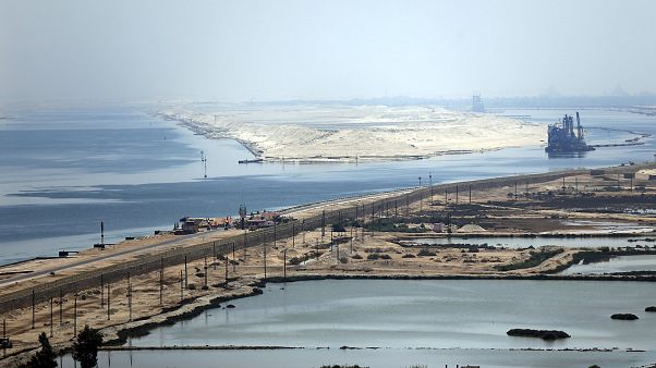 قناة السويس - مصر (أرشيف) قناة السويس - مصر (أرشيف)