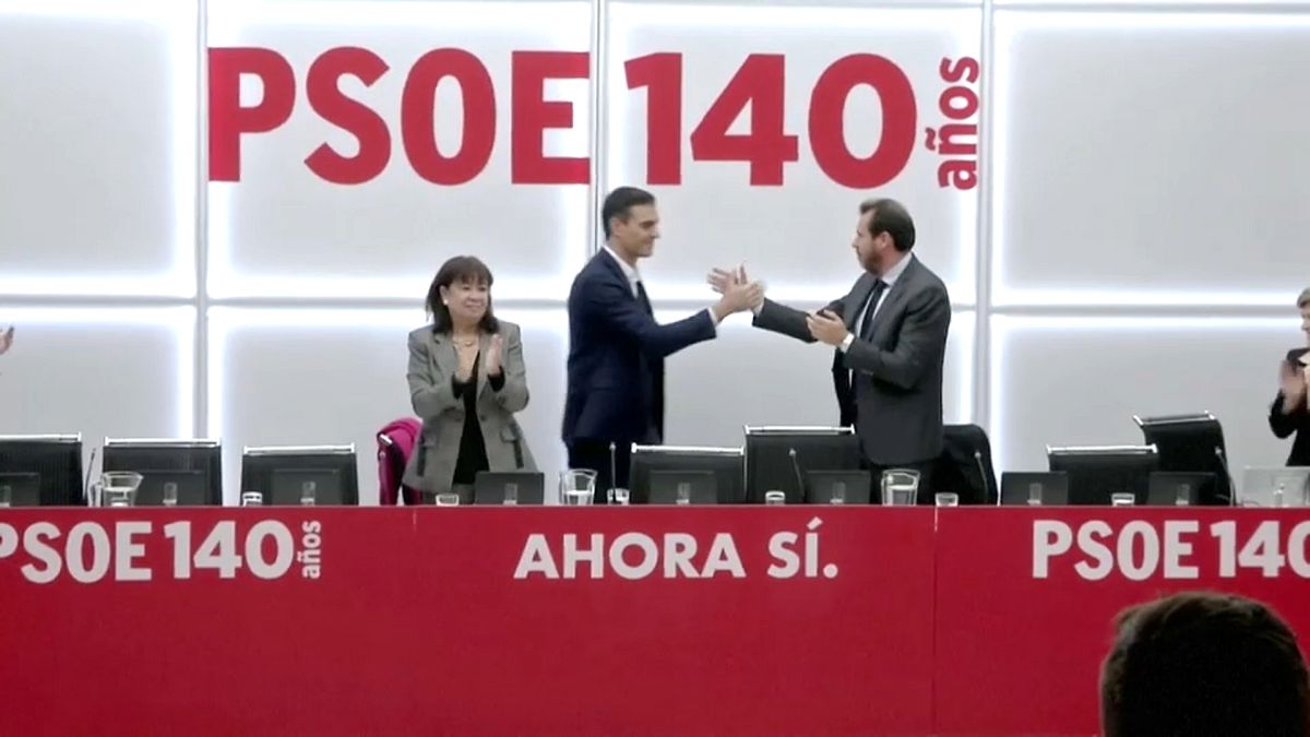 Spagna, i socialisti cercano una maggioranza