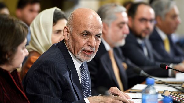 Afganistan 2 yabancı öğretim görevlisi karşılığında 3 Taliban üyesini serbest bıraktı Afganistan 2 yabancı öğretim görevlisi karşılığında 3 Taliban üyesini serbest bıraktı