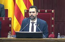 El parlamento catalán aprueba una moción de autodeterminación