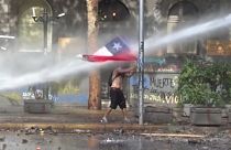 Χιλή: Μαίνονται οι συγκρούσεις