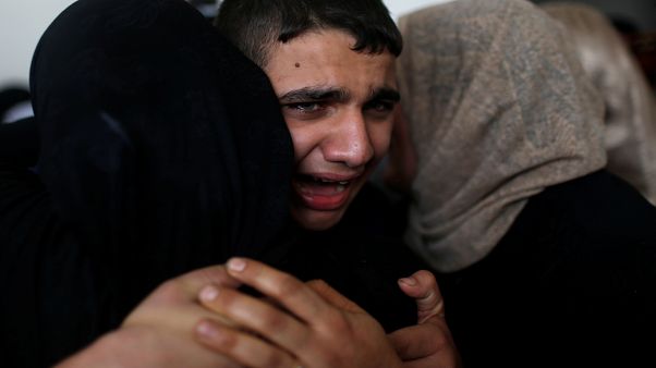 Israele risponde ai razzi di Gaza compiendo altri attacchi Israele risponde ai razzi di Gaza compiendo altri attacchi