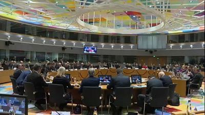 Difesa: i ministri Ue riuniti a Bruxelles discutono sul ruolo della Nato