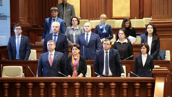 Moldova: megbukott a korrupció elleni harcot zászlajára tűző Maia Sandu kormánya Moldova: megbukott a korrupció elleni harcot zászlajára tűző Maia Sandu kormánya