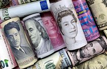 بازار صعودی ارز در آبان ماه؛ دلار هر روز کاری ۲۸.۵ تومان گران شد