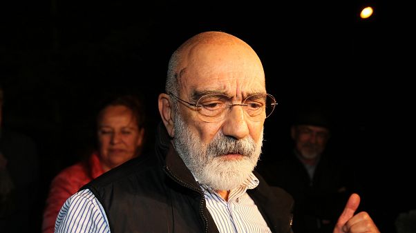 Gazeteci / yazar Ahmet Altan Gazeteci / yazar Ahmet Altan
