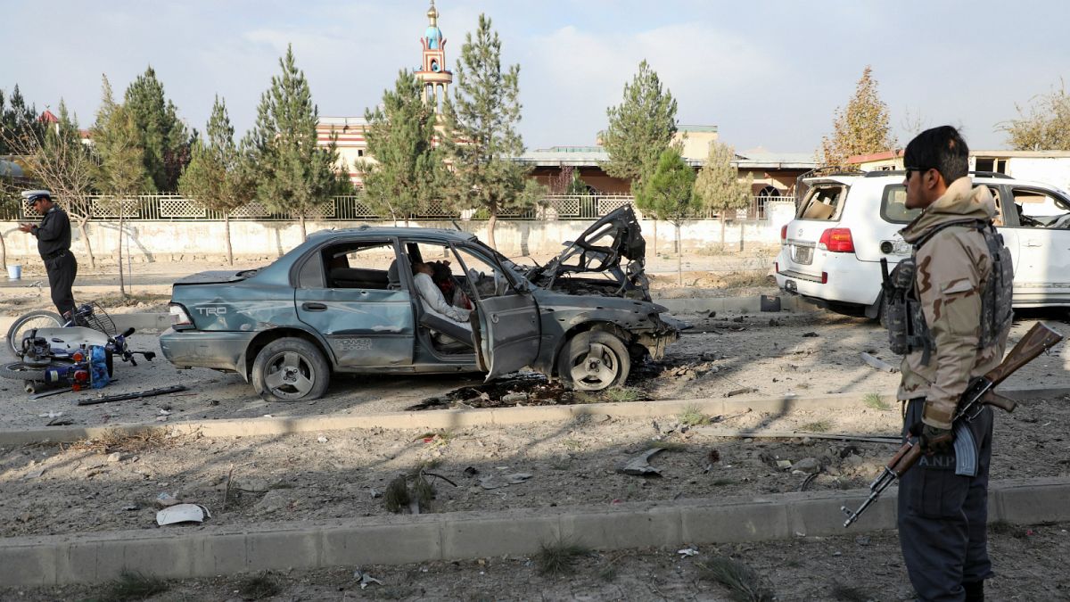وزارة الداخلية الأفغانية: 12 قتيلا بينهم ثلاثة أطفال في انفجار سيارة مفخخة في كابول