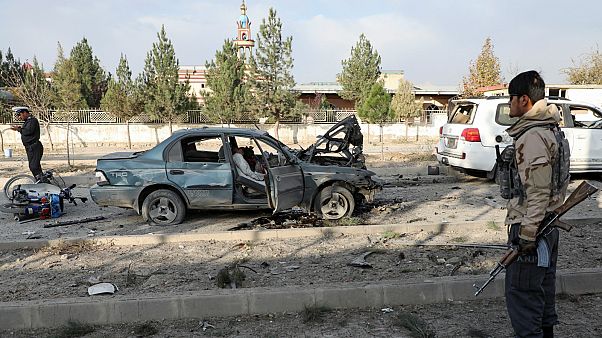 وزارة الداخلية الأفغانية: 12 قتيلا بينهم ثلاثة أطفال في انفجار سيارة مفخخة في كابول وزارة الداخلية الأفغانية: 12 قتيلا بينهم ثلاثة أطفال في انفجار سيارة مفخخة في كابول