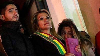Jeaninie Ánez assume presidência interina da Bolívia