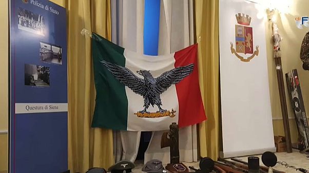 "Volevano far saltare la moschea di Colle Val d'Elsa". Due arresti "Volevano far saltare la moschea di Colle Val d'Elsa". Due arresti