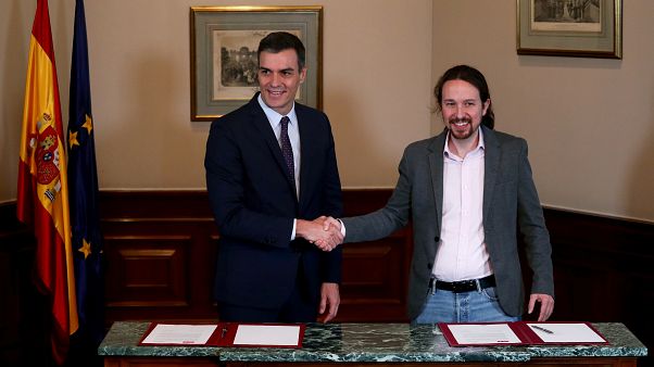 Análisis | ¿Qué se esconde tras el apretón de manos entre Pedro Sánchez y Pablo Iglesias? Análisis | ¿Qué se esconde tras el apretón de manos entre Pedro Sánchez y Pablo Iglesias?