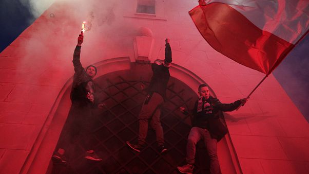 Polonya'da Müslümanlara saldırı planlayan 2 kişi tutuklandı: Breivik ve Tarrant’ı örnek alıyorlardı Polonya'da Müslümanlara saldırı planlayan 2 kişi tutuklandı: Breivik ve Tarrant’ı örnek alıyorlardı