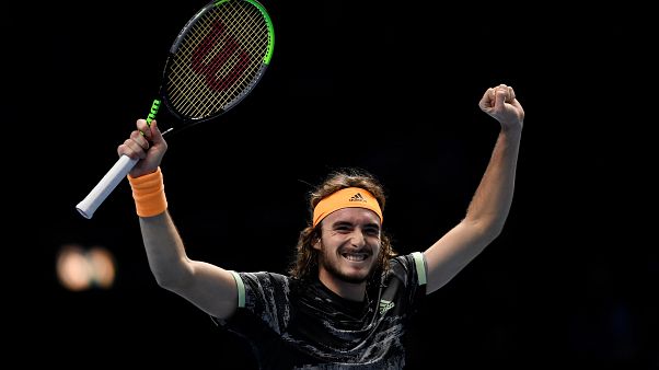 Στα ημιτελικά του ATP Finals ο Τσιτσιπάς Στα ημιτελικά του ATP Finals ο Τσιτσιπάς
