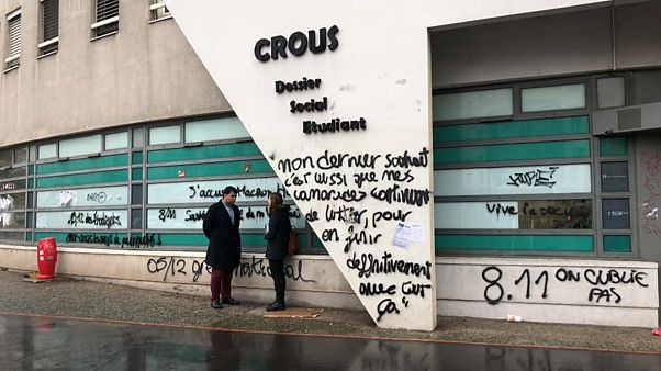 Le siège du CROUS à Lyon, devant lequel s’est immolé un étudiant le 8 novembre Le siège du CROUS à Lyon, devant lequel s’est immolé un étudiant le 8 novembre