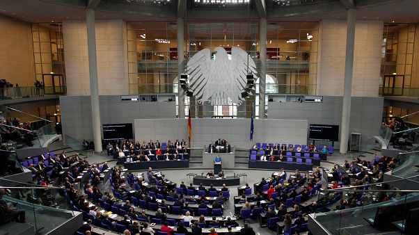 Soli fast weg: Die meisten Deutschen zahlen ab 2021 weniger Soli fast weg: Die meisten Deutschen zahlen ab 2021 weniger