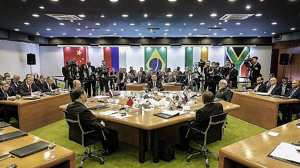 Οι BRICS καταδικάζουν τον προστατευτισμό Οι BRICS καταδικάζουν τον προστατευτισμό