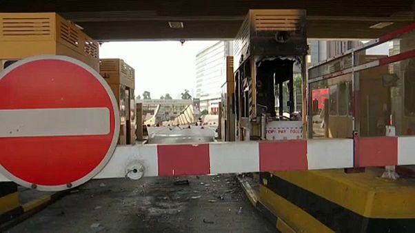 Hongkong: blokád és iskolaszünet Hongkong: blokád és iskolaszünet