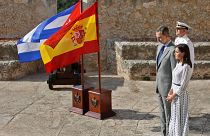 Felipe VI se reúne por "sorpresa" con Raúl Castro antes de dejar Cuba