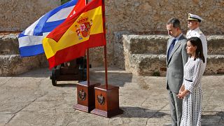 Felipe VI se reúne por "sorpresa" con Raúl Castro antes de dejar Cuba
