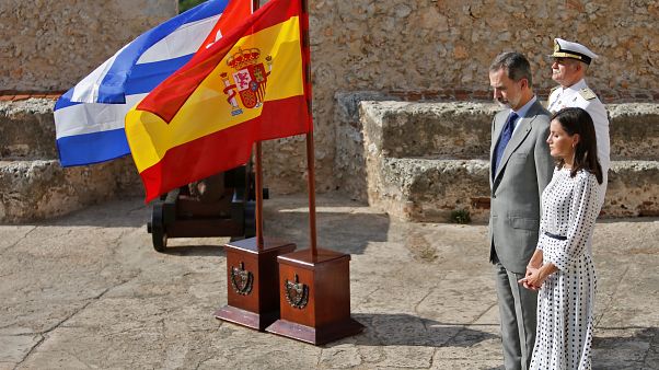 Felipe VI se reúne por "sorpresa" con Raúl Castro antes de dejar Cuba Felipe VI se reúne por "sorpresa" con Raúl Castro antes de dejar Cuba