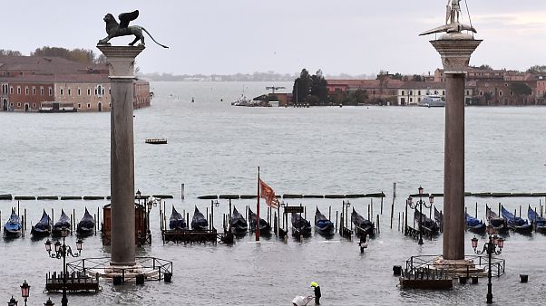 El cambio climático llena de dudas el proyecto MOSE, la gran barrera para proteger Venecia El cambio climático llena de dudas el proyecto MOSE, la gran barrera para proteger Venecia