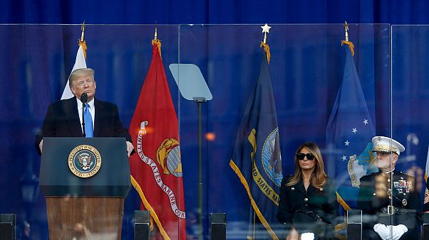 Trump, savaş suçundan mahkum olan veya itham edilen 3 askeri affetti Trump, savaş suçundan mahkum olan veya itham edilen 3 askeri affetti