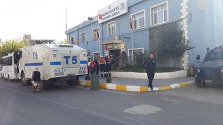 Mardin'de HDP'li Mazıdağı, Savur ve Derik Belediyelerine kayyum atandı.