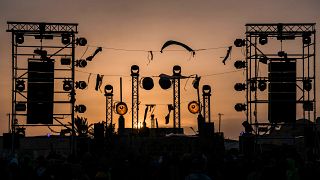 تونس: إنطلاق مهرجان "الكثبان الالكترونية" الموسيقي وسط ديكور مستوحى من "حرب النجوم"