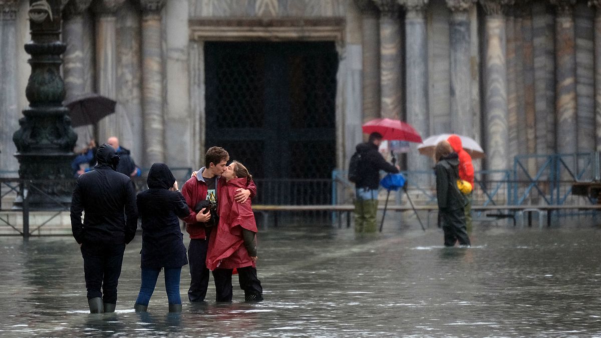 "Unser Notre-Dame": Venedig wappnet sich für neue Flut