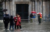 "Unser Notre-Dame": Venedig wappnet sich für neue Flut