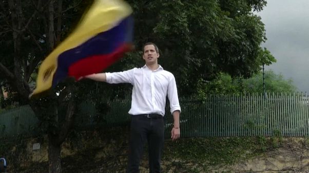 Guaidó propone una "protesta sostenida" para forzar un cambio de Gobierno Guaidó propone una "protesta sostenida" para forzar un cambio de Gobierno