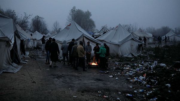 تیراندازی شبانه پلیس کرواسی به سوی مهاجران غیرقانونی تیراندازی شبانه پلیس کرواسی به سوی مهاجران غیرقانونی