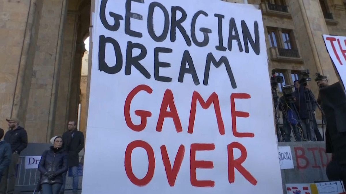 Georgia: proteste dopo il no del parlamento alla riforma elettorale