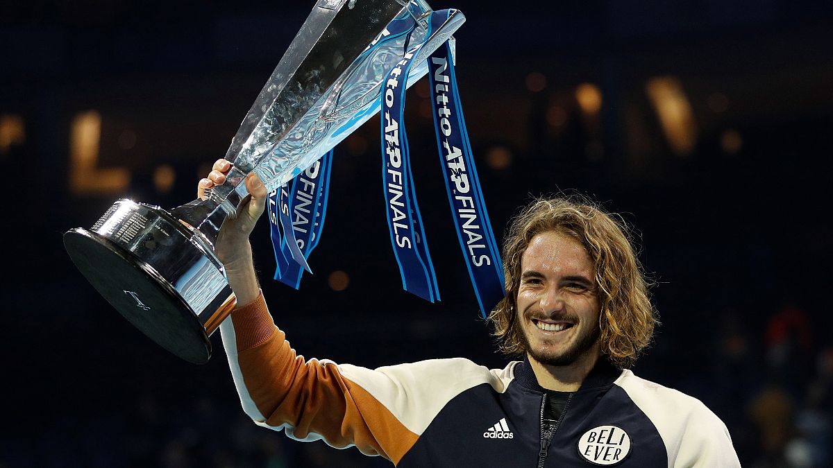 Federer'i eleyen 21 yaşındaki Yunan raket Stefanos Tsitsipas Nitto ATP'de şampiyon oldu