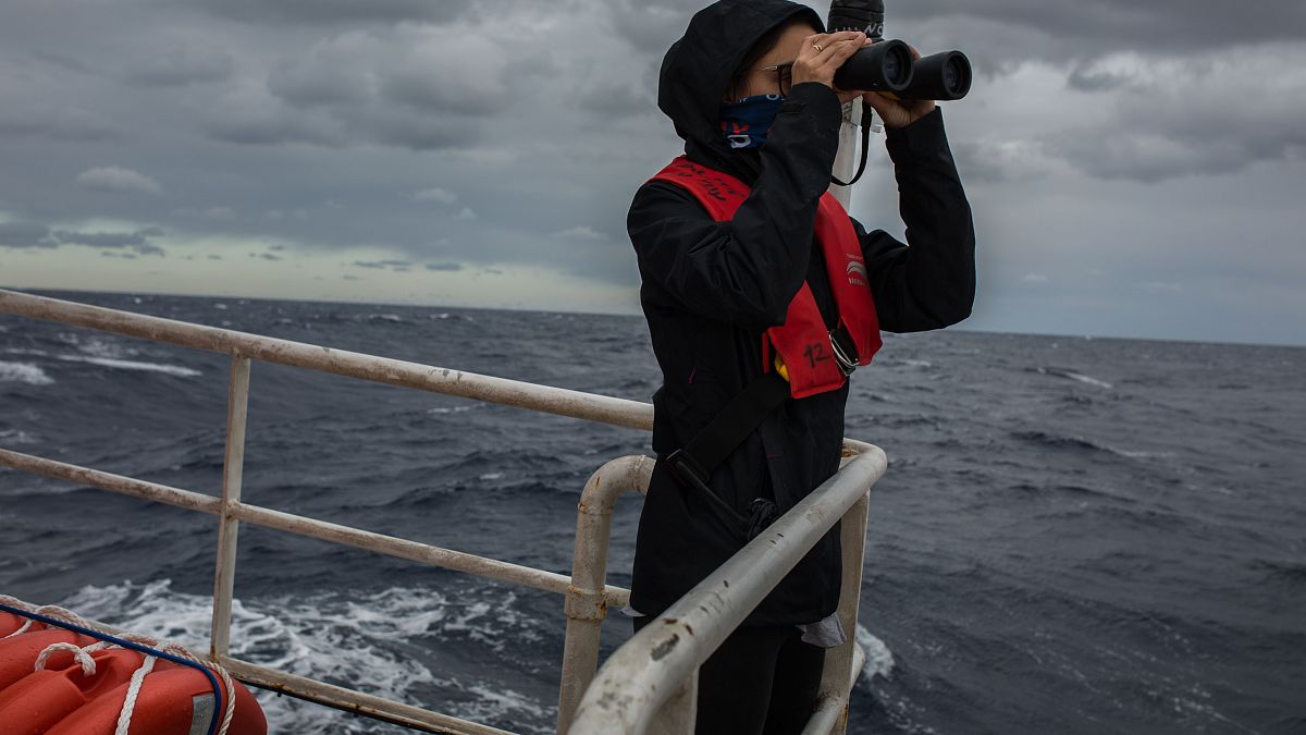 A bordo del Aita Mari, el barco de rescate de migrantes que desafía al Gobierno español
