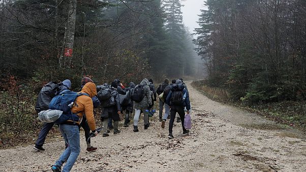 Croazia: la polizia di frontiera spara sui migranti Croazia: la polizia di frontiera spara sui migranti