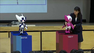 Les mascottes des JO de Tokyo version robot