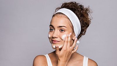 Eco-friendly products to nourish the skin during winter. Eco-friendly products to nourish the skin during winter.