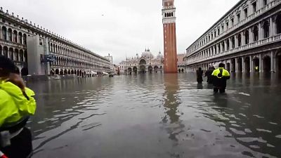 Venise : le niveau de l'eau diminue, le coût des dégradations augmente