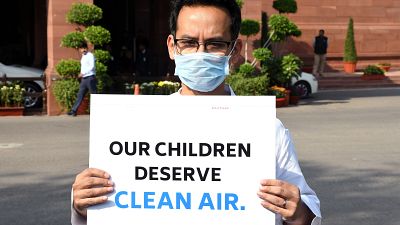 Θάλαμος αερίων από τη μόλυνση το Νέο Δελχί 
