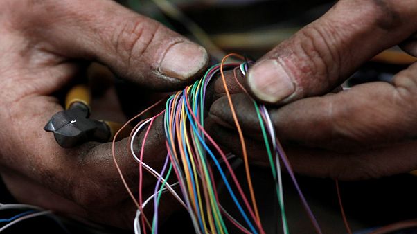 İran hükümeti ülke çapında interneti neden ve nasıl kesti? İran hükümeti ülke çapında interneti neden ve nasıl kesti?