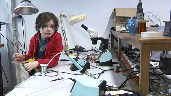 Menino belga termina curso universitário aos 9 anos Menino belga termina curso universitário aos 9 anos