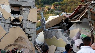 Casas devastadas tras el terremoto que sufrió Ischia en 2017