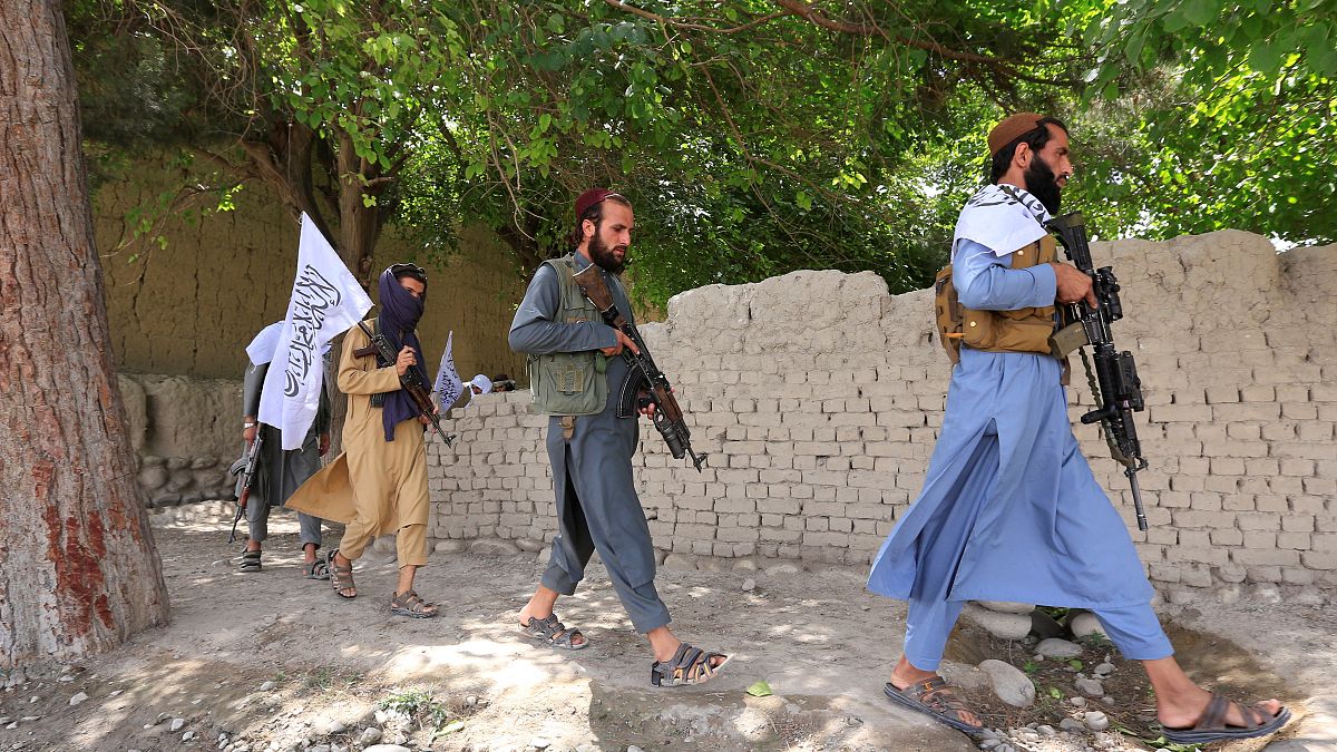طالبان دو گروگان‌ آمریکایی و استرالیایی را پس از سه سال آزاد کرد