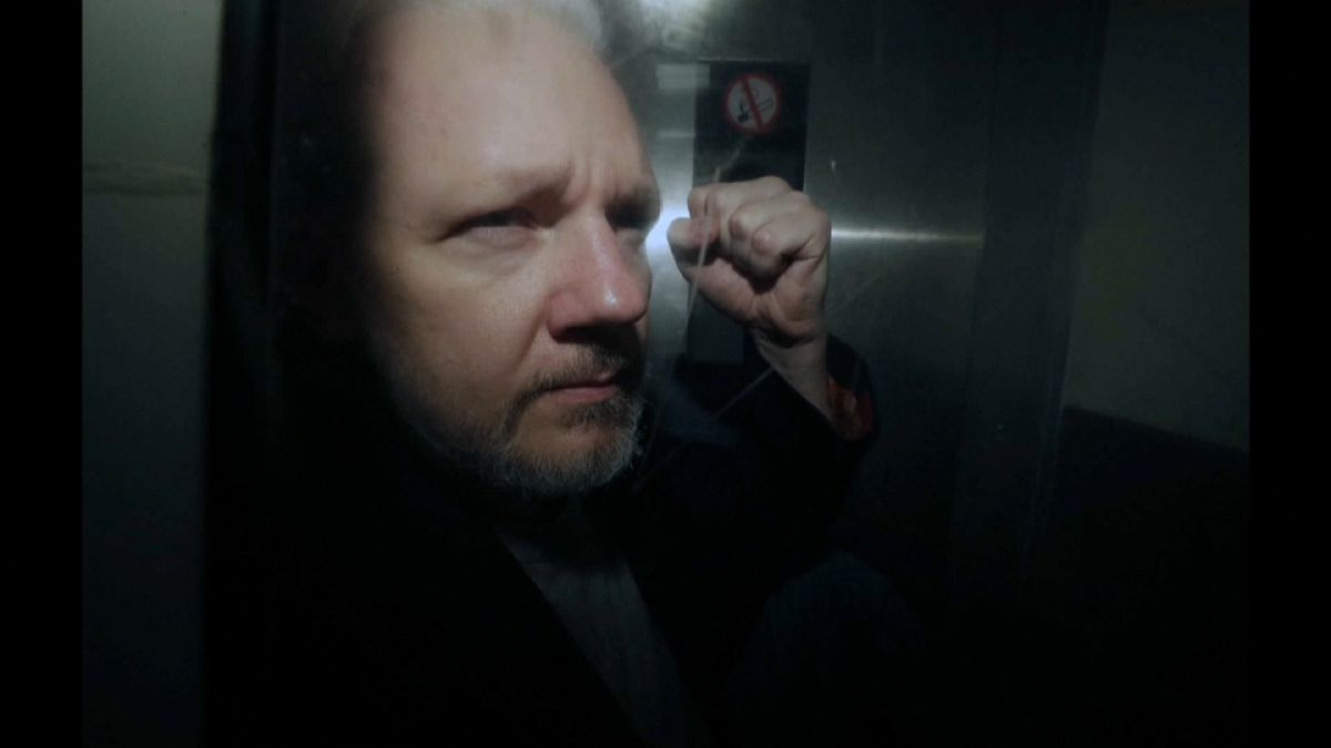L'avvocato di Assange: "Ora concentrati per impedire l'estradizione"