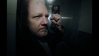 Прокуратура Швеции прекратила следствие по делу основателя WikiLeaks Джулиана Ассанжа