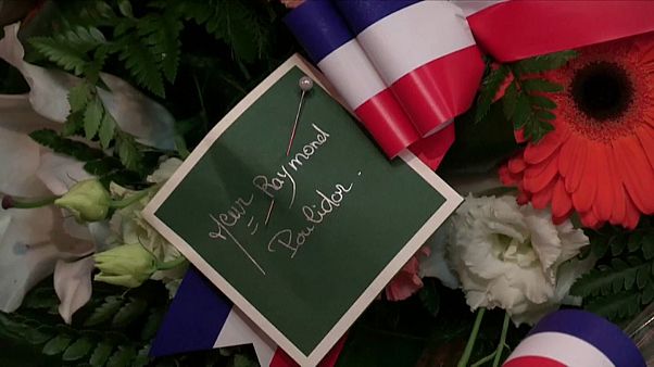 Dernier hommage à Raymond Poulidor Dernier hommage à Raymond Poulidor